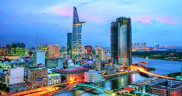 Ho Chi Minh City attracts 337 8 million USD of foreign investment in two months